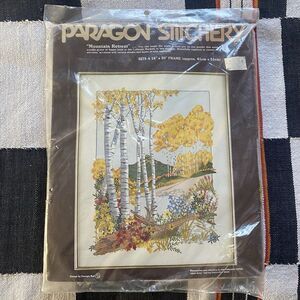 NIB Vintage 70’s Paragon Mountain Retreat Crewel Stitchery Needlecraft Kit. USA